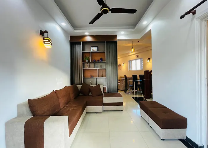 Blue Moon Villa